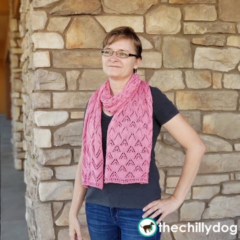 Solacer Wrap: Meditative and repetitive knit lace scarf